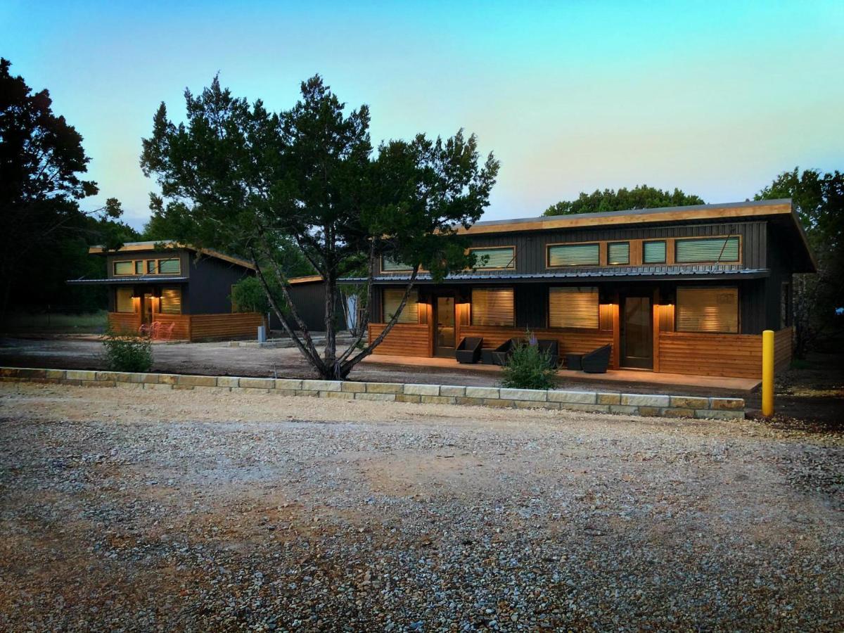 Green Acres Cottages - New Braunfels Suite Wimberley Extérieur photo